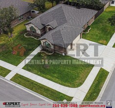 8110 Gold Dr in Killeen, TX - Building Photo - Building Photo