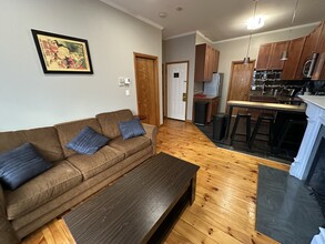 63 Saint Botolph St, Unit 1 in Boston, MA - Building Photo - Building Photo