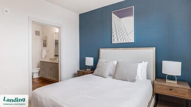 255 Williamsburg Pkwy, Unit E308 in Fate, TX - Foto de edificio - Building Photo