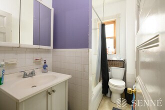 134 Elm St, Unit 1 in Cambridge, MA - Foto de edificio - Building Photo