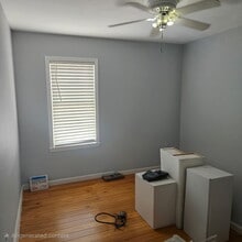 48 Pembroke Ave, Unit 48 in Attleboro, MA - Foto de edificio - Building Photo