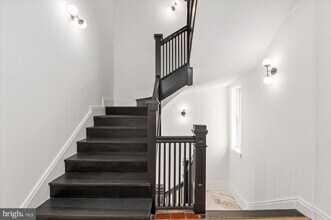 2869 28th St NW in Washington, DC - Foto de edificio - Building Photo