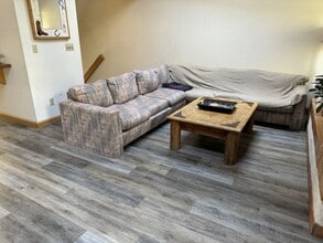 2500 Kinnickinnick Rd in Vail, CO - Building Photo - Building Photo