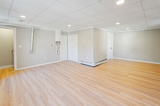 621 Main St in Sturbridge, MA - Building Photo - Building Photo