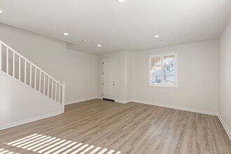 4252 C. Del Vista in Oceanside, CA - Building Photo - Building Photo