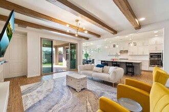 4050 S Thistle Dr in Chandler, AZ - Building Photo - Building Photo