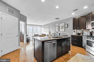 600 S 24th St in Philadelphia, PA - Building Photo - Building Photo
