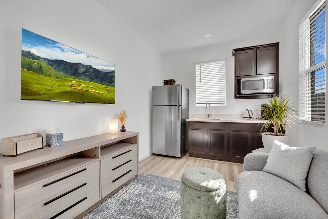 9440 Sequoia Ridge Ave, Unit A in Las Vegas, NV - Building Photo