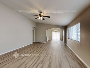 10802 W Rio Vista Ln in Avondale, AZ - Building Photo - Building Photo
