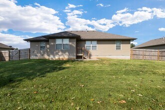 1194 S Calabria Ave in Republic, MO - Building Photo - Building Photo