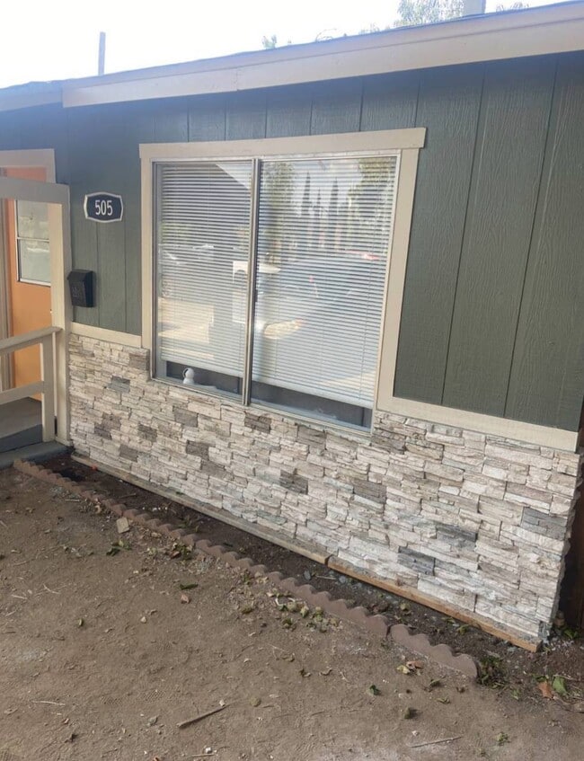 property at 505 N Valencia Blvd