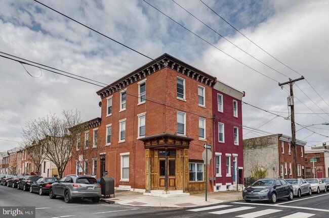 property at 2434 E Dauphin St