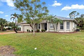 281 Hallcrest Terrace in Port Charlotte, FL - Building Photo - Building Photo