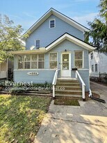 14888 Aubrey in Redford, MI - Building Photo