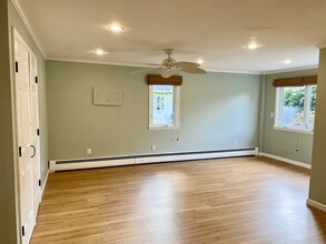 30 Elwin Rd in Natick, MA - Building Photo - Building Photo