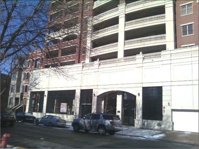 Park View East in Chicago, IL - Building Photo - Building Photo