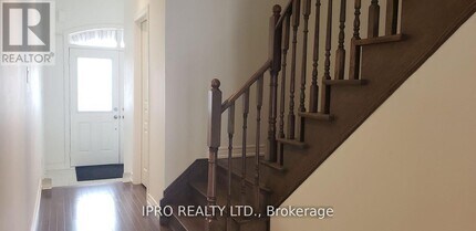 52 Adventura Rd in Brampton, ON - Building Photo - Building Photo