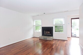 2 Janwall Ct in Annapolis, MD - Building Photo - Building Photo