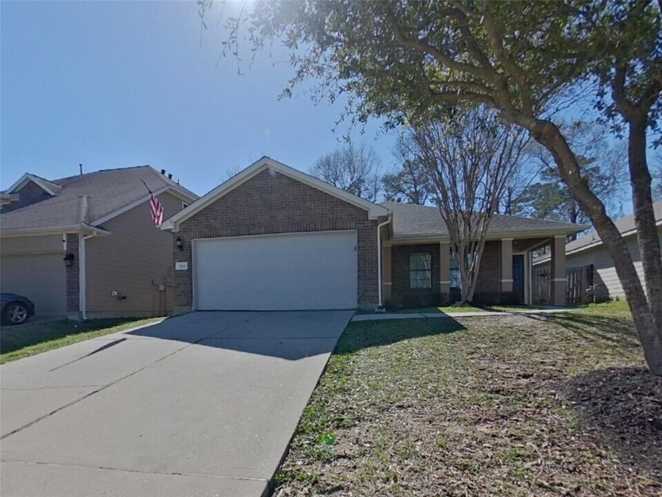 1614 Leafhopper Ln in Conroe, TX - Building Photo