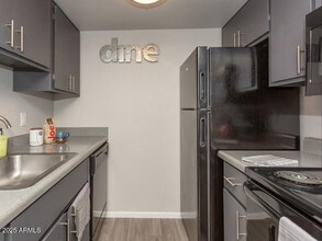 9415 N 99th Ave in Peoria, AZ - Building Photo - Building Photo