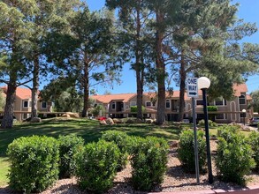 5230 E Brown Rd-Unit -APT 105 in Mesa, AZ - Foto de edificio - Building Photo