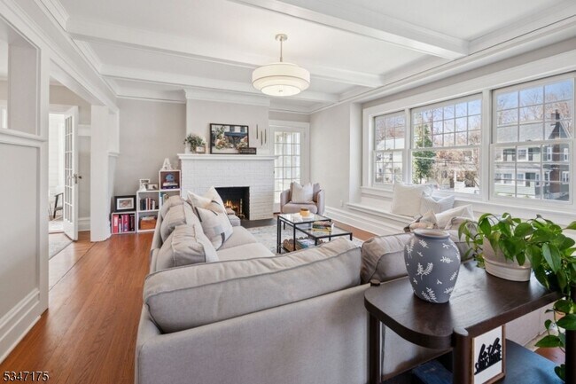 75 Central Ave in Montclair, NJ - Building Photo - Building Photo