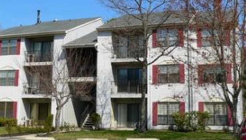 69 Federal Ct in Galloway, NJ - Building Photo