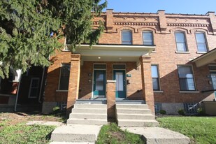 80 W Greenwood Ave in Columbus, OH - Building Photo