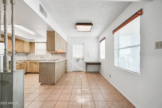 328 W Oakland St in Chandler, AZ - Building Photo - Building Photo