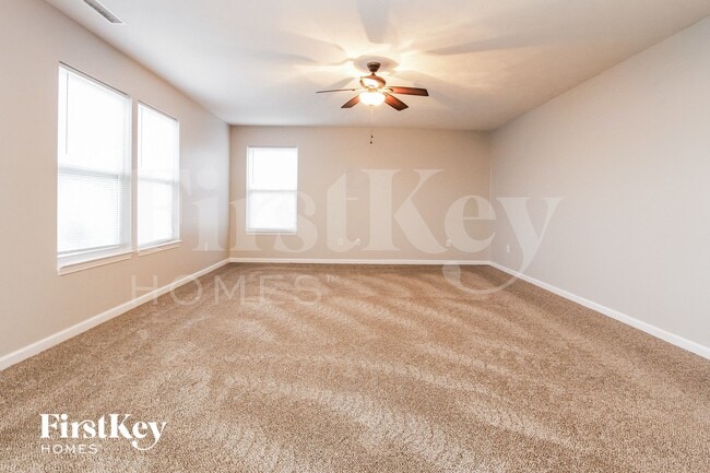 7651 Lara Lee Dr in Indianapolis, IN - Building Photo - Building Photo