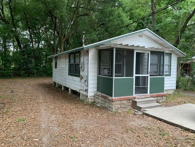 property at 442 NW 18th Ave