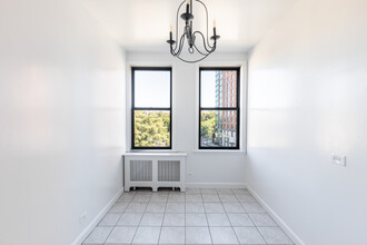 The Princeton in Mount Vernon, NY - Foto de edificio - Interior Photo