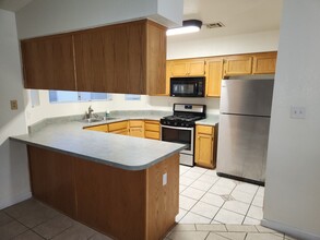3016 W 24th Pl in Yuma, AZ - Building Photo - Building Photo