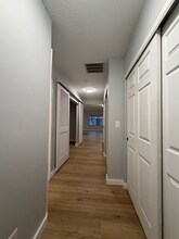 5 W Lincoln St in Columbus, OH - Foto de edificio - Building Photo