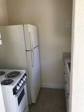 1709 Moffett St in Hollywood, FL - Building Photo - Building Photo