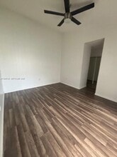 817 NE 214th Ln in Miami, FL - Building Photo - Building Photo