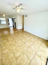 6505 Winfield Blvd in Margate, FL - Building Photo - Building Photo