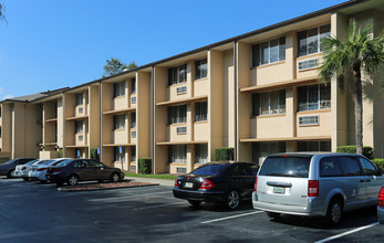 Antioch Manor in Orlando, FL - Building Photo - Building Photo