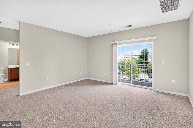 property at 1137 Halifax Pl