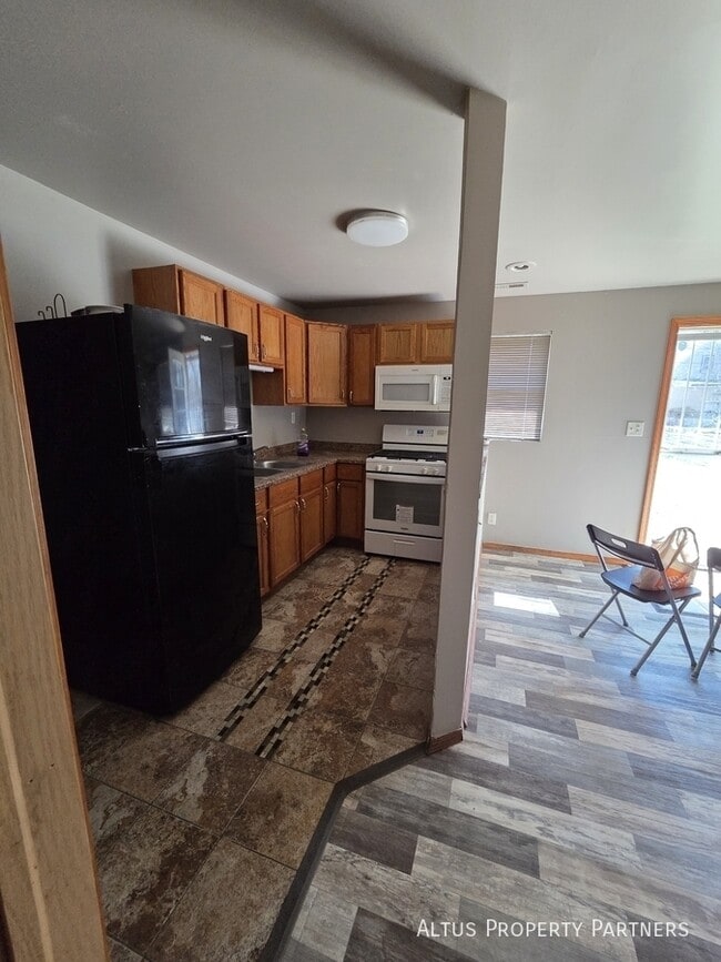 926 Greenwood Ave in Ford Heights, IL - Building Photo - Building Photo