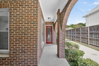 5815 Marquita Ave in Dallas, TX - Building Photo - Building Photo