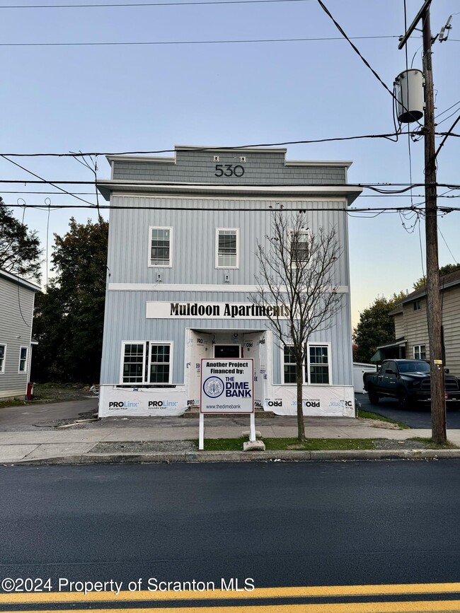 530 Washington Ave in Jermyn, PA - Foto de edificio - Building Photo