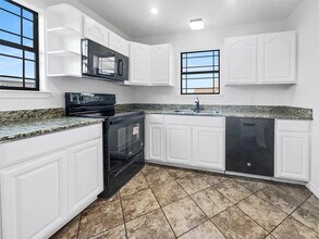 164 Dandelion Trail in San Marcos, TX - Building Photo - Building Photo