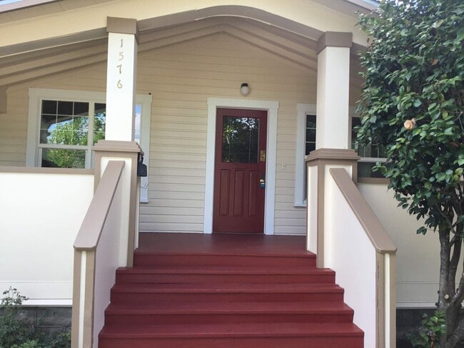 1576 Jefferson St in Eugene, OR - Building Photo - Building Photo