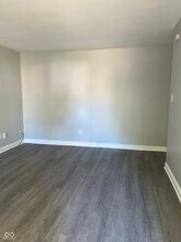 9425 Rochelle Dr in Indianapolis, IN - Building Photo - Building Photo