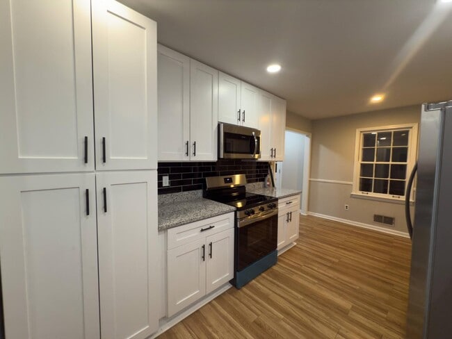 964 Ridgewood Cir in Birmingham, AL - Building Photo - Building Photo