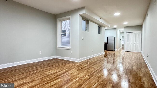 1216 N 7th St in Philadelphia, PA - Building Photo - Building Photo