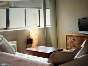 522 21st St NW in Washington, DC - Building Photo - Building Photo