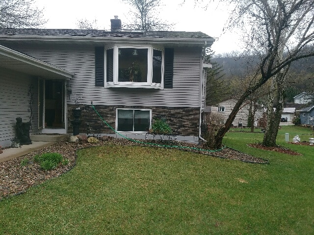 property at 68 Warren Ct