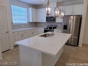 322 Cymbal Pl in Henderson, NV - Building Photo - Building Photo